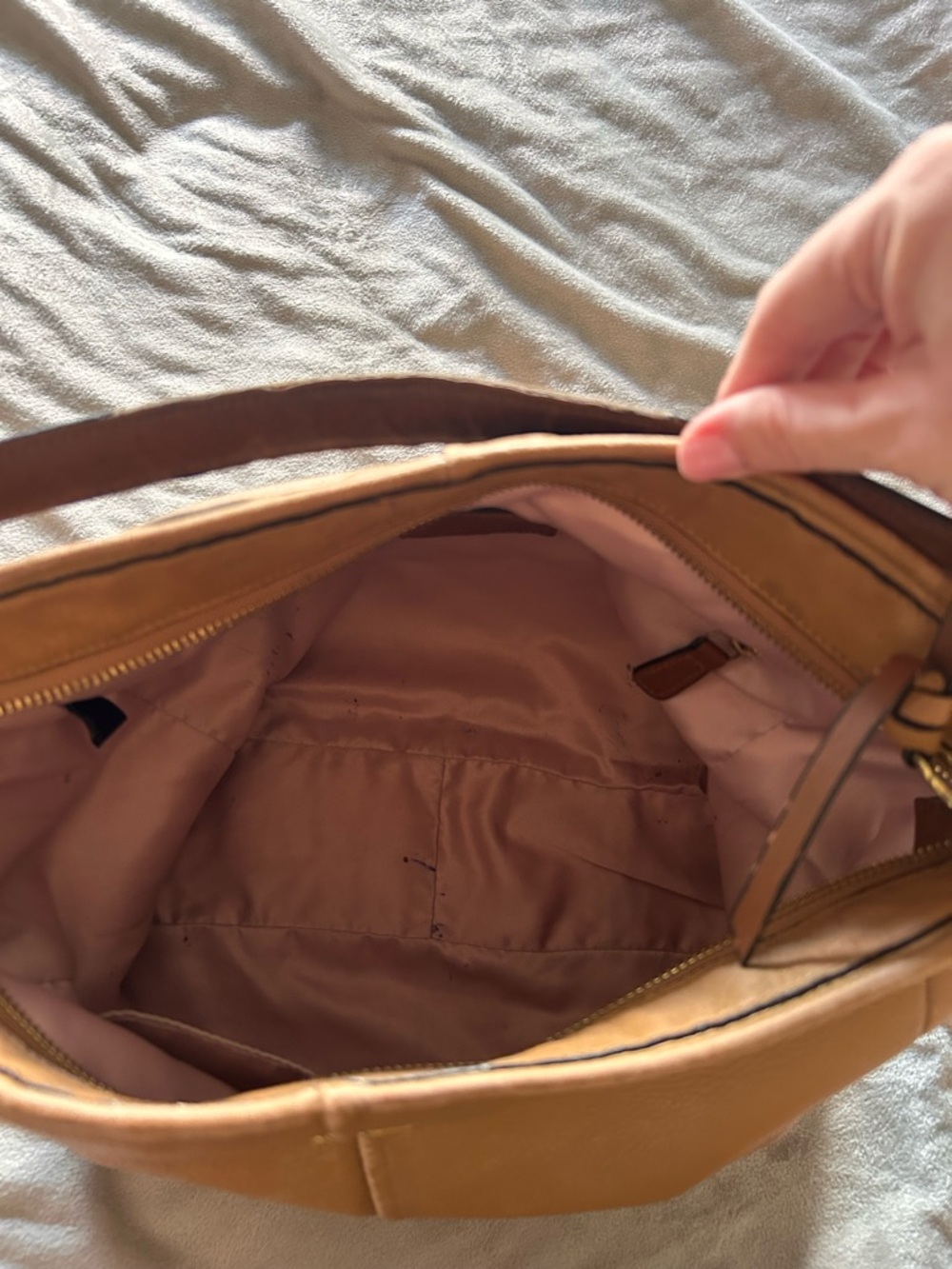 Vintage Coach Leather Shoulder Bag tan and brown - Picture 10 of 11